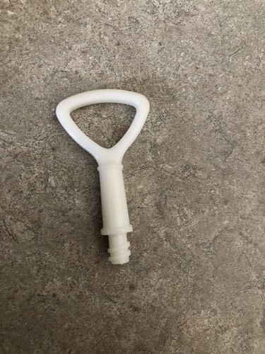 Tupperware condiment holder - tupperware,